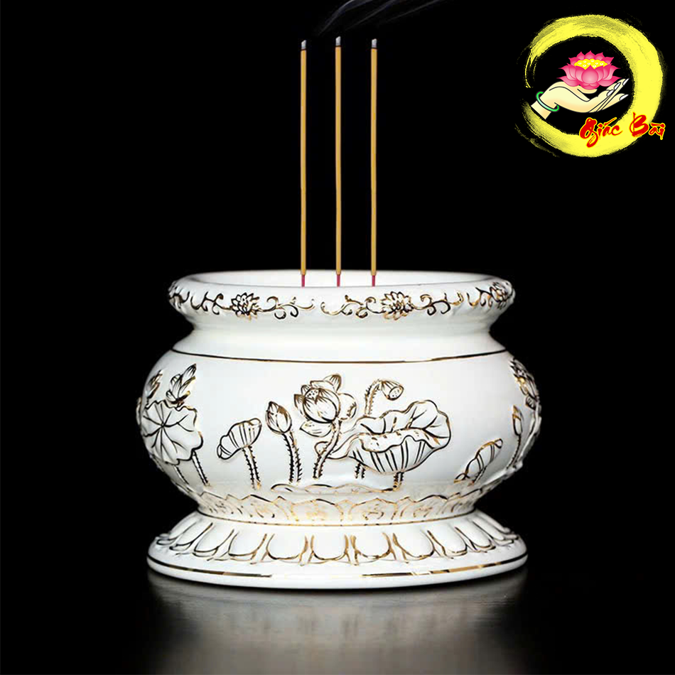 Alternative view of BÁT HƯƠNG SỨ TRẮNG VIỀN VÀNG NỔI